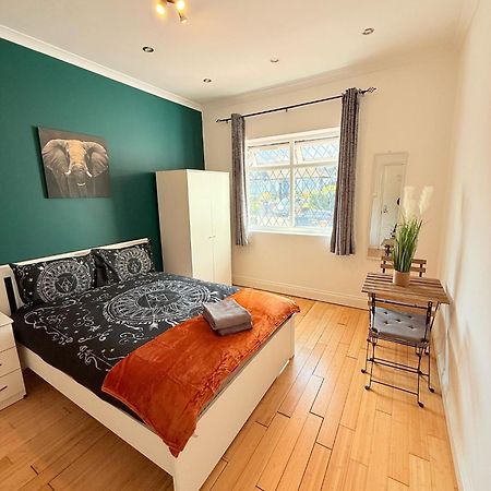 Wembley Rooms London Bagian luar foto