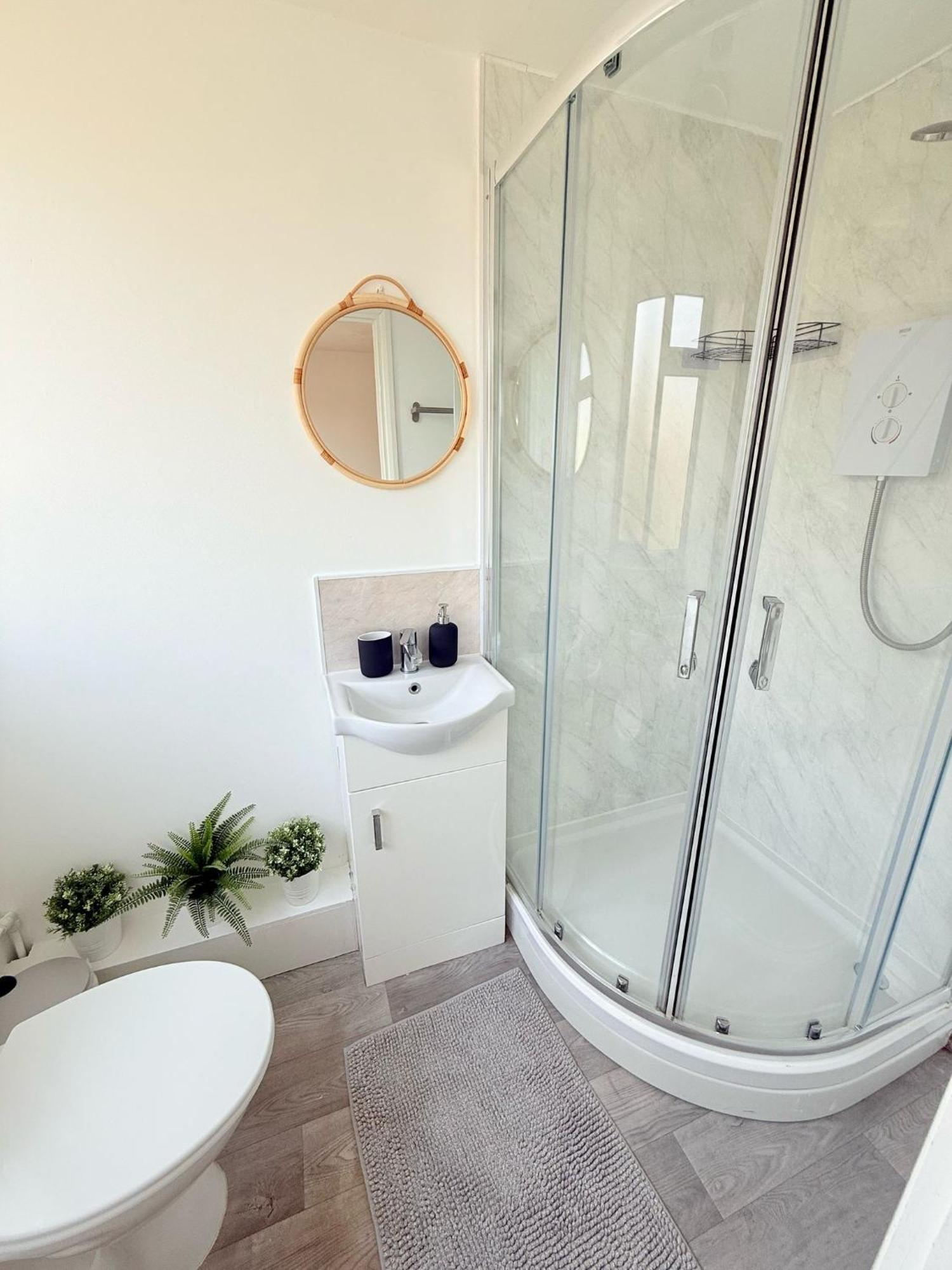 Wembley Rooms London Bagian luar foto