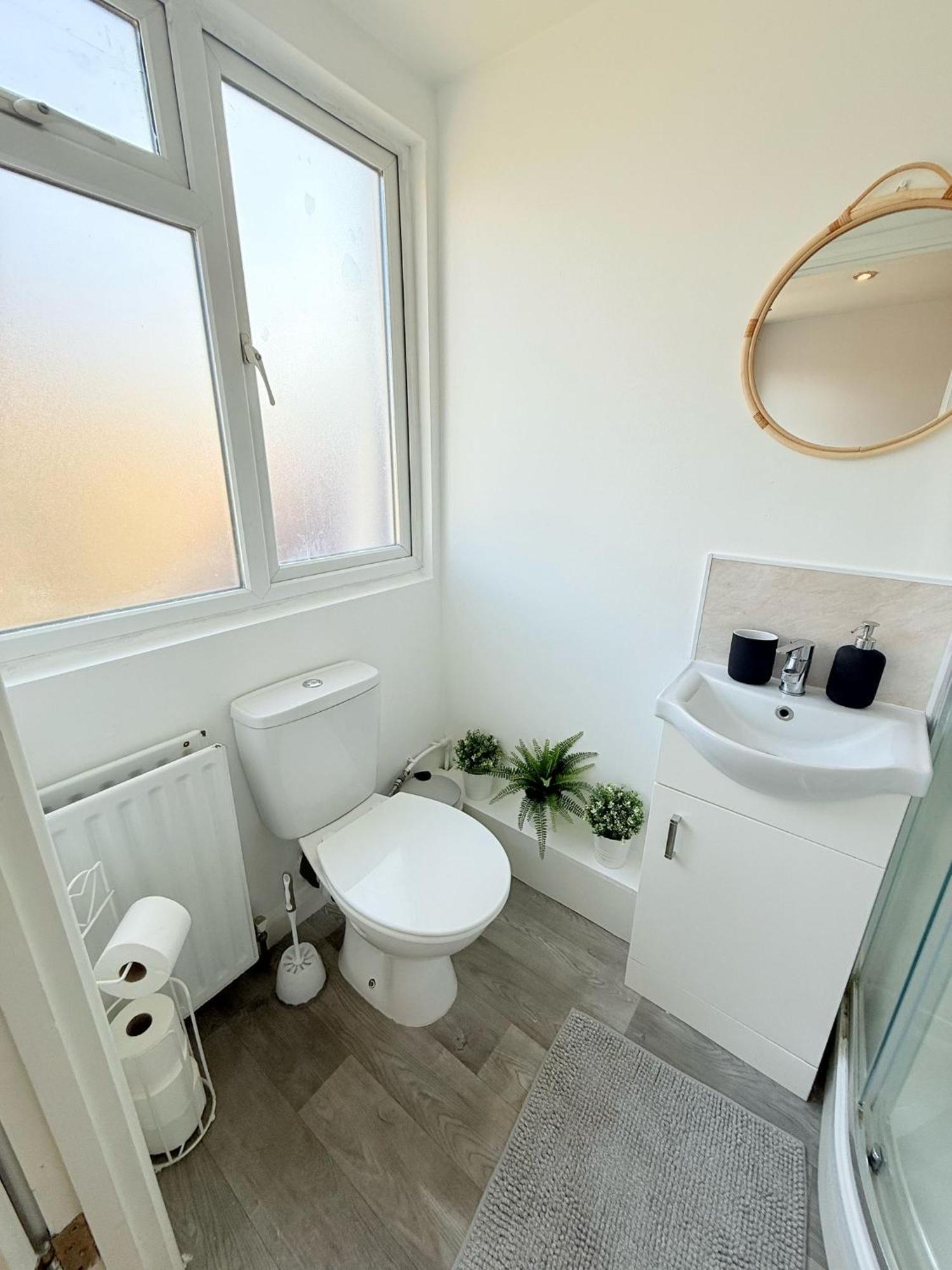 Wembley Rooms London Bagian luar foto