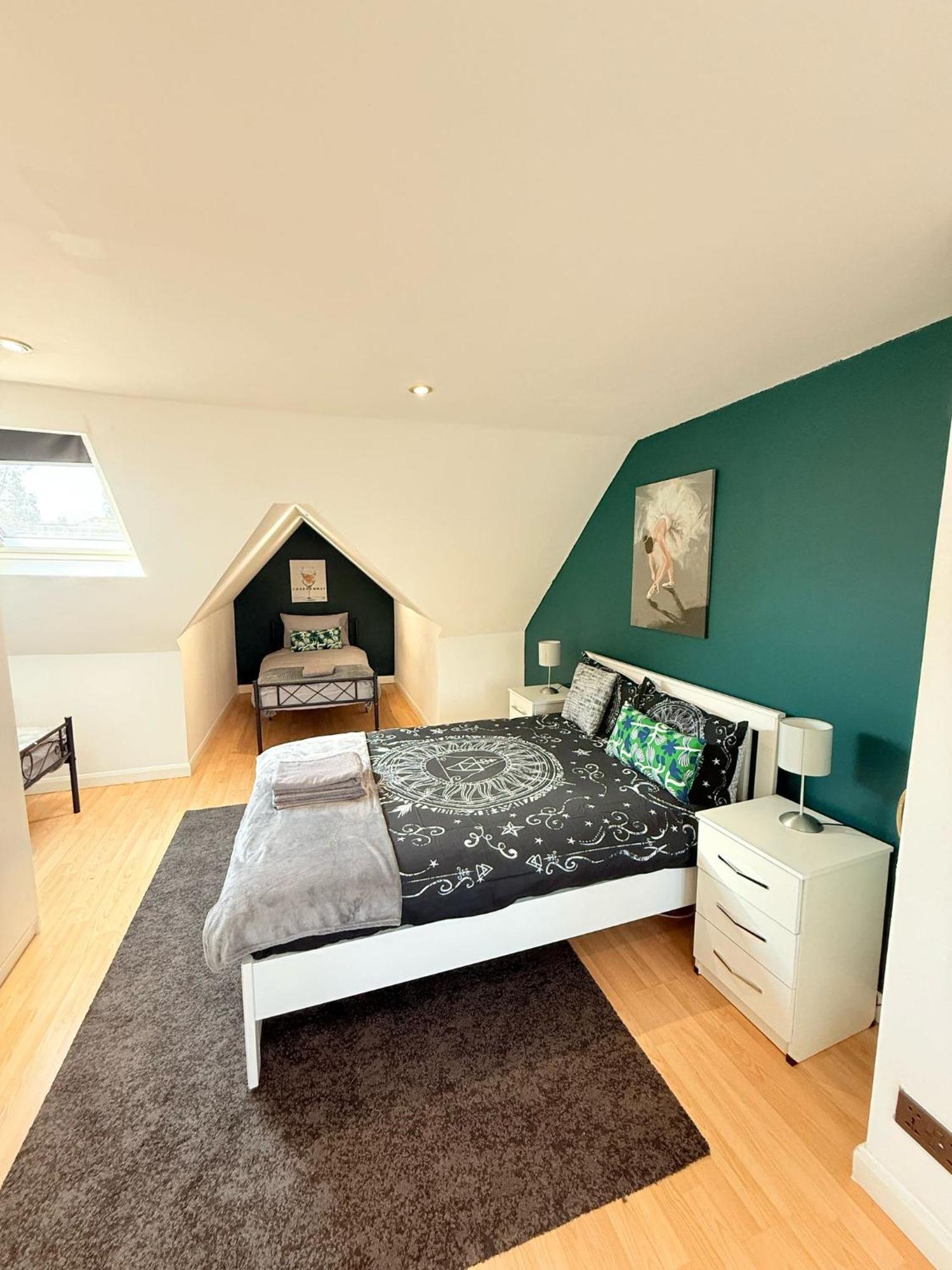 Wembley Rooms London Bagian luar foto
