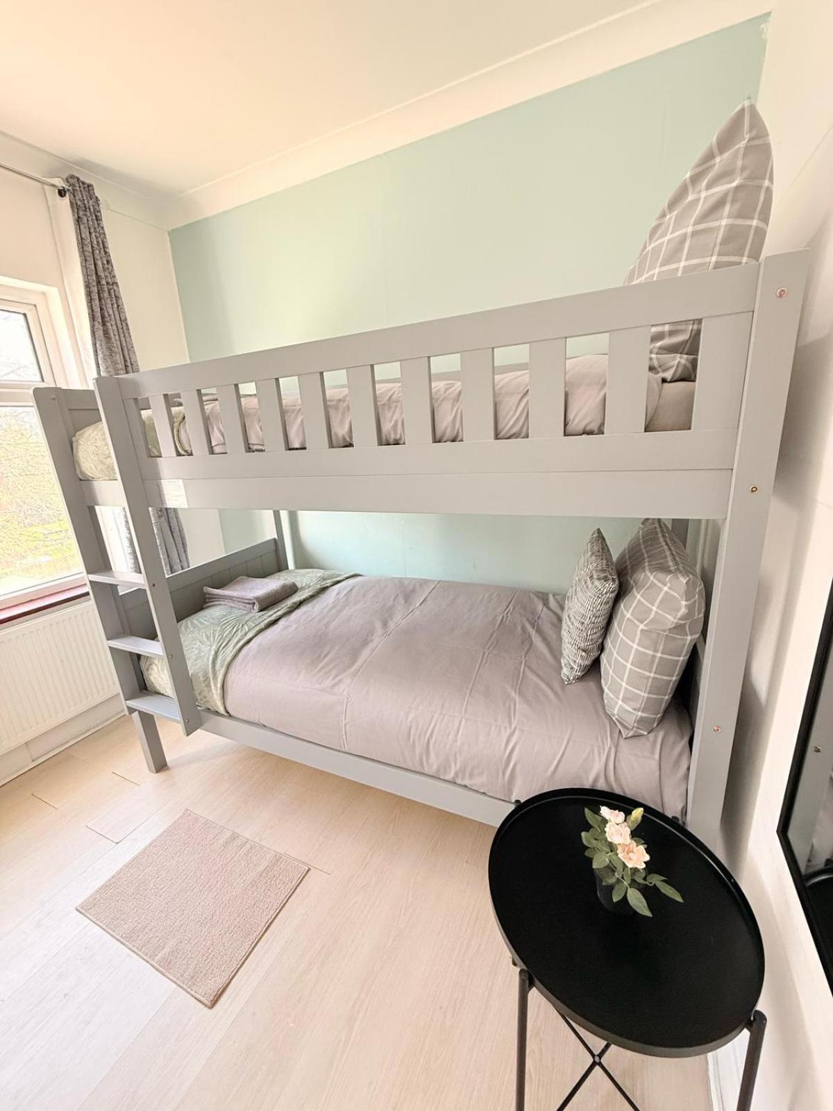 Wembley Rooms London Bagian luar foto
