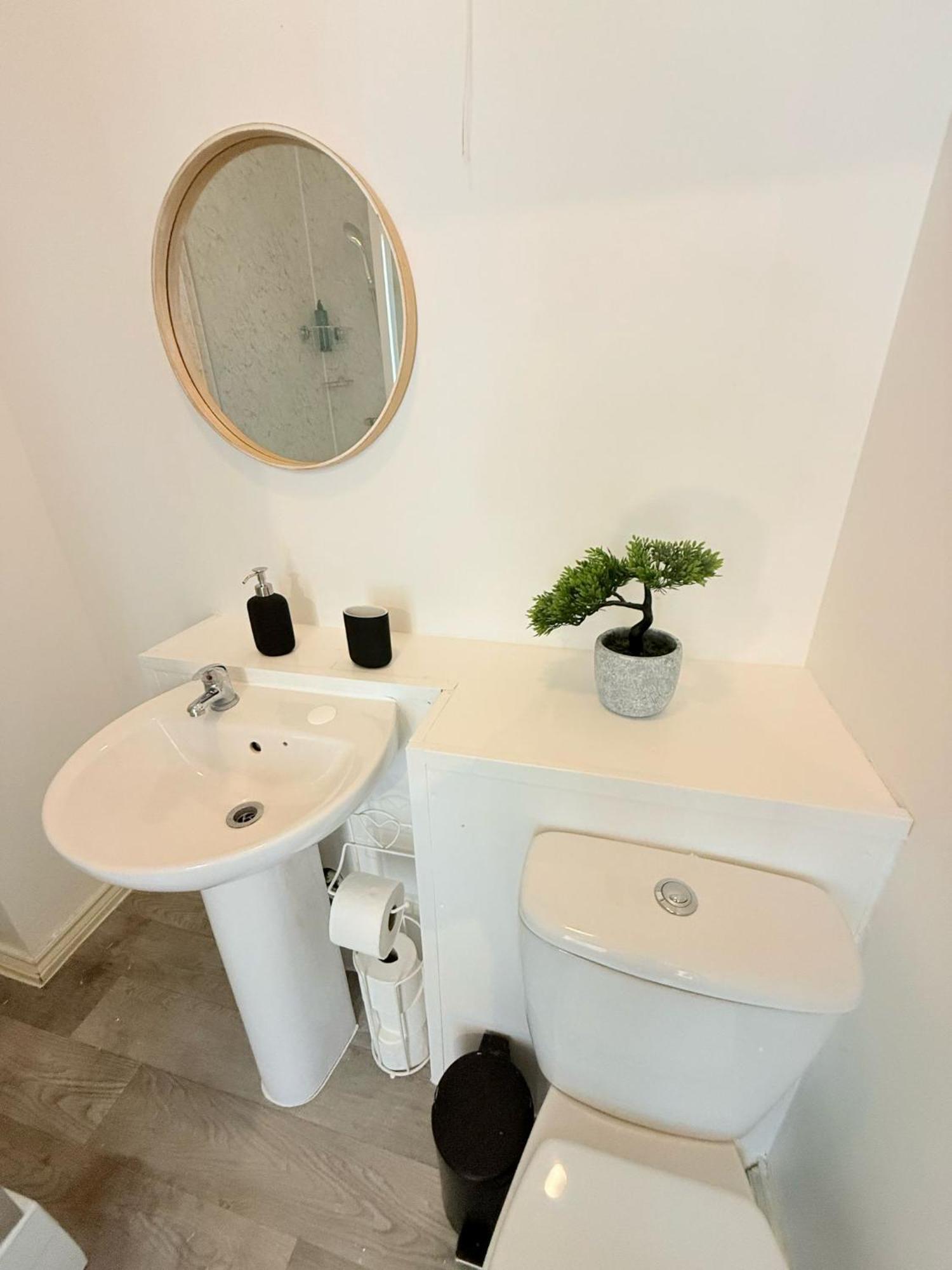 Wembley Rooms London Bagian luar foto